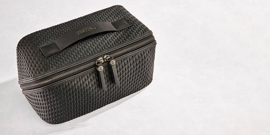Timeless and minimal items