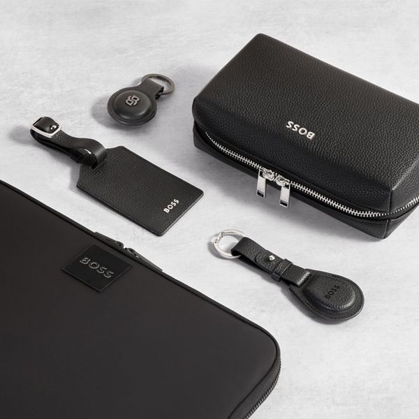 Hugo Boss Q3