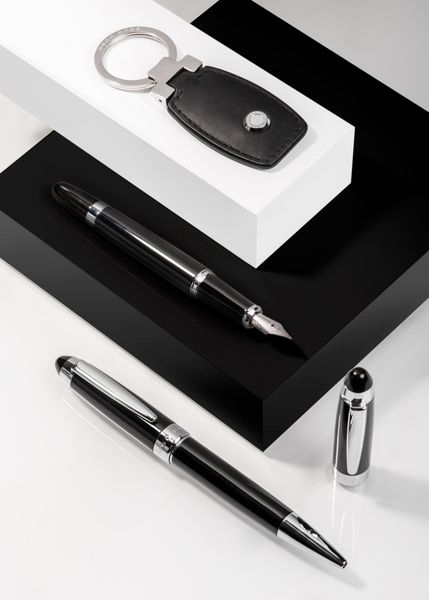 Fountain pen Icon - 2