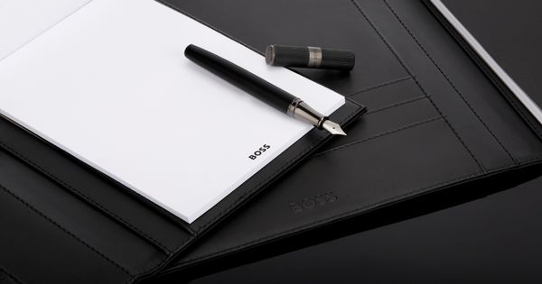 Folder A4 Formation Line Black - 1