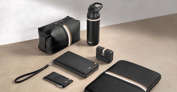 Multi plug USB Iconic Black - 1